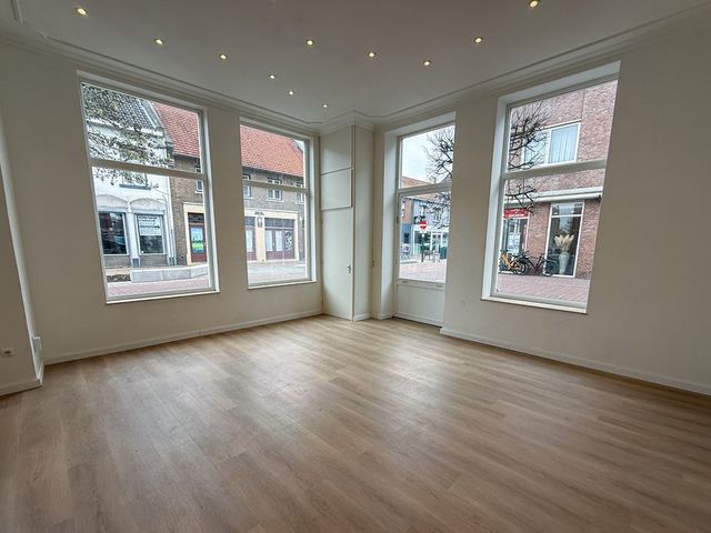 Bovenste straat 51, Echt