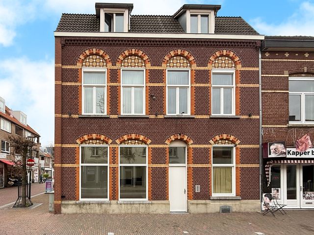 Bovenste straat 51, Echt