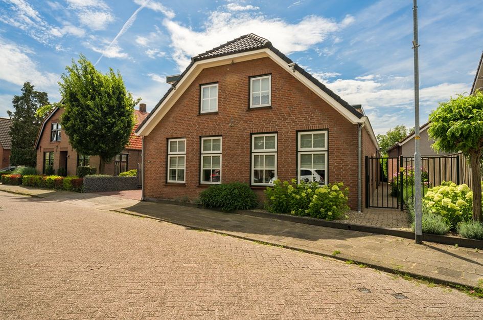 Voorstraat 21
