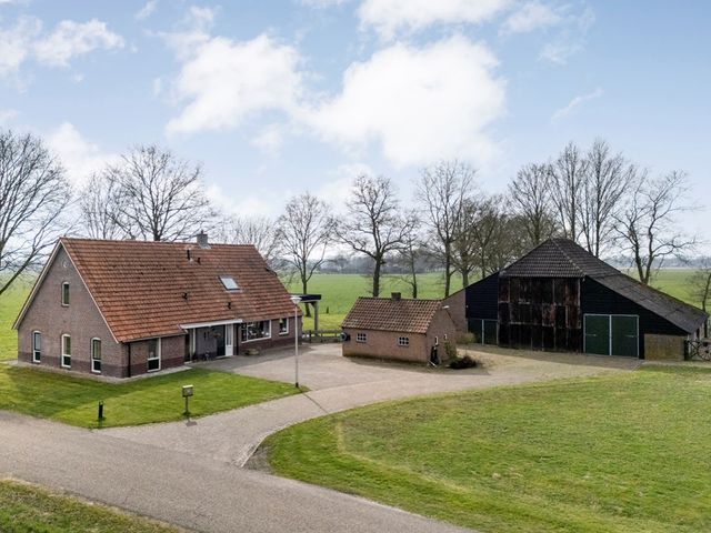 Noord-Oosterweg 15, Radewijk