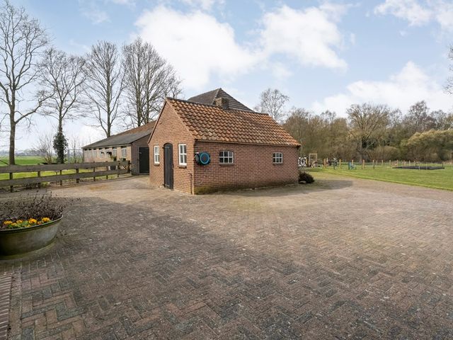 Noord-Oosterweg 15, Radewijk