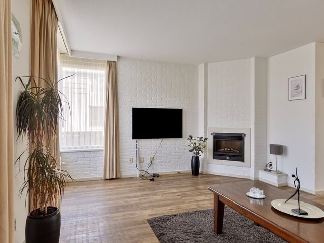 Anna Blamanstraat 12, Schijndel