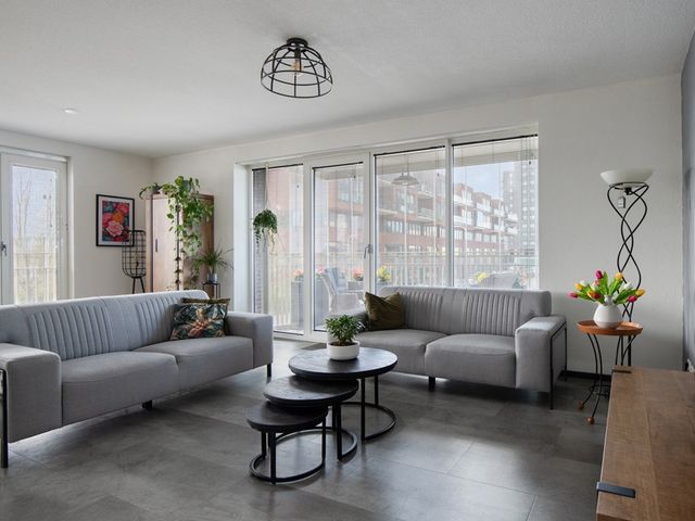 Drierivierenlaan 357, Ridderkerk