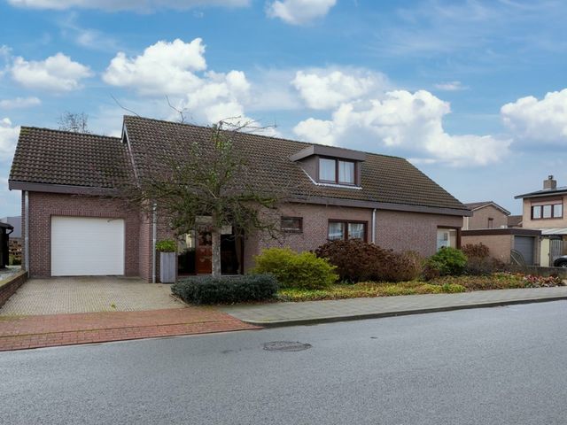 Wattstraat 8, Landgraaf