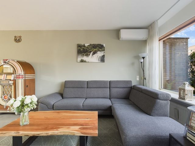 Essenlaan 10, Ouderkerk aan den IJssel