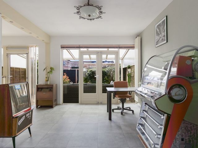 Essenlaan 10, Ouderkerk aan den IJssel