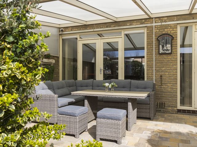 Essenlaan 10, Ouderkerk aan den IJssel