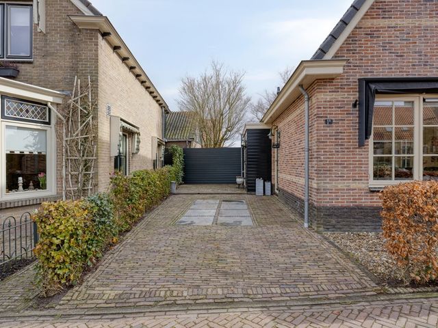 1e Rozenstraat 1b, Lutjebroek
