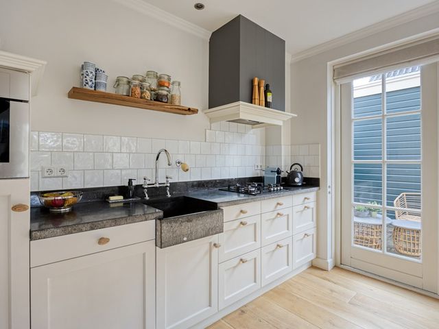 1e Rozenstraat 1b, Lutjebroek