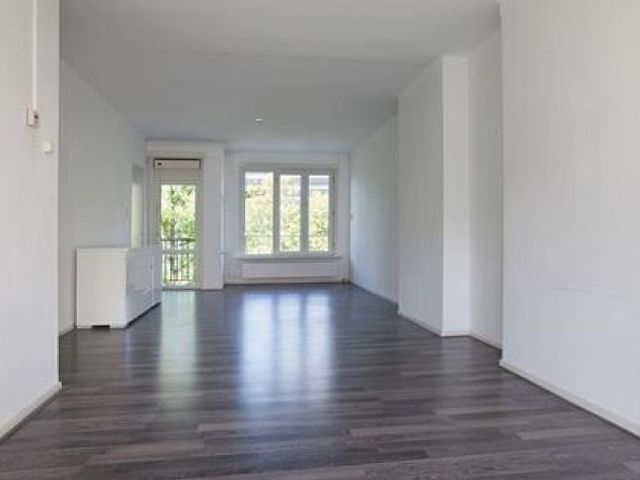 James Rosskade , Amsterdam