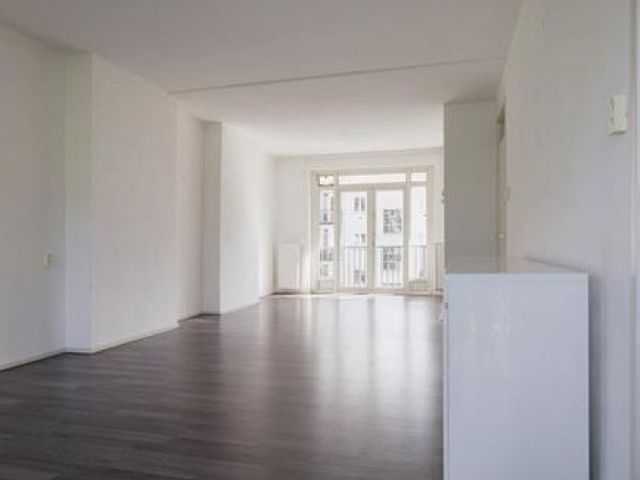 James Rosskade , Amsterdam