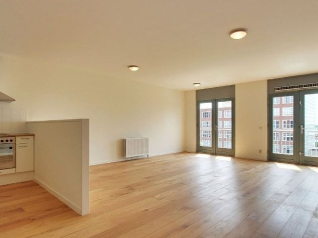 IJburglaan , Amsterdam