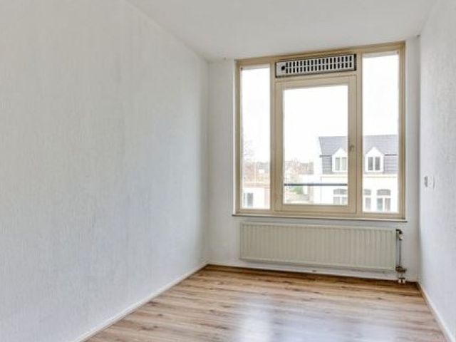 Clermontlunet , Maastricht