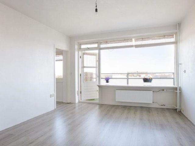 Prins Bernhardplein , Zaandam