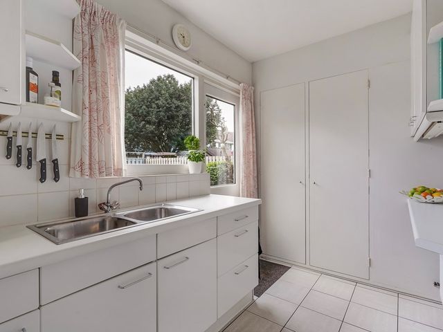 Insulindeweg 30, Delft