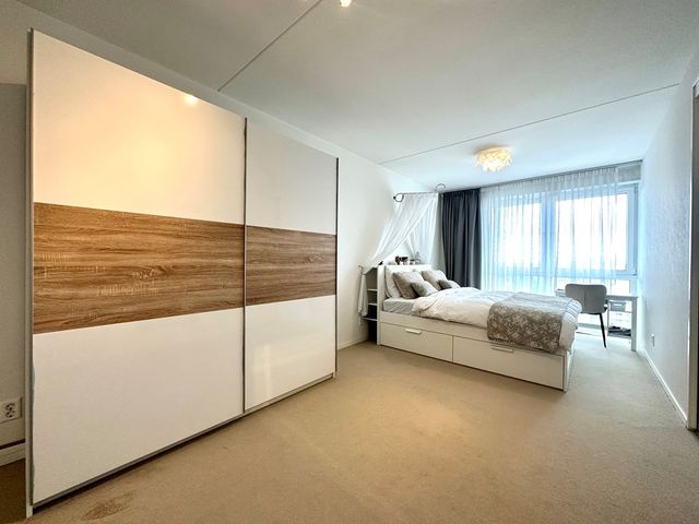 Laakweg 21R, 's-Gravenhage