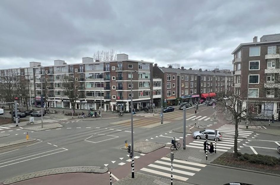 Admiraal de Ruyterweg 33C