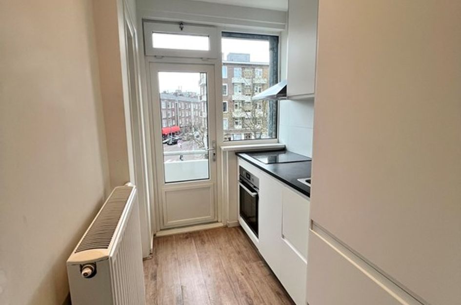 Admiraal de Ruyterweg 33C