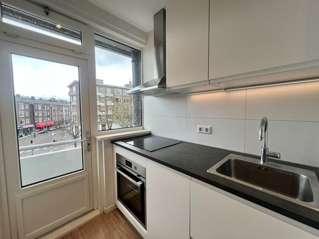 Admiraal de Ruyterweg 33C, Rotterdam