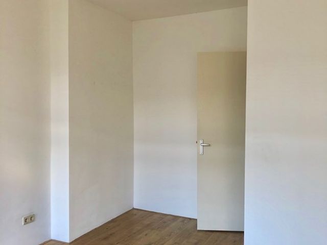 Rodenrijselaan 30A, Rotterdam