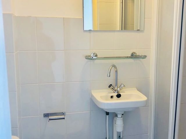 Rodenrijselaan 30A, Rotterdam