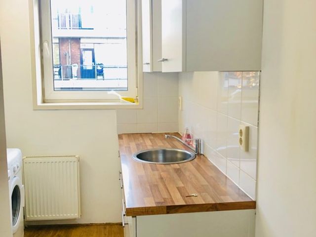 Rodenrijselaan 30A, Rotterdam