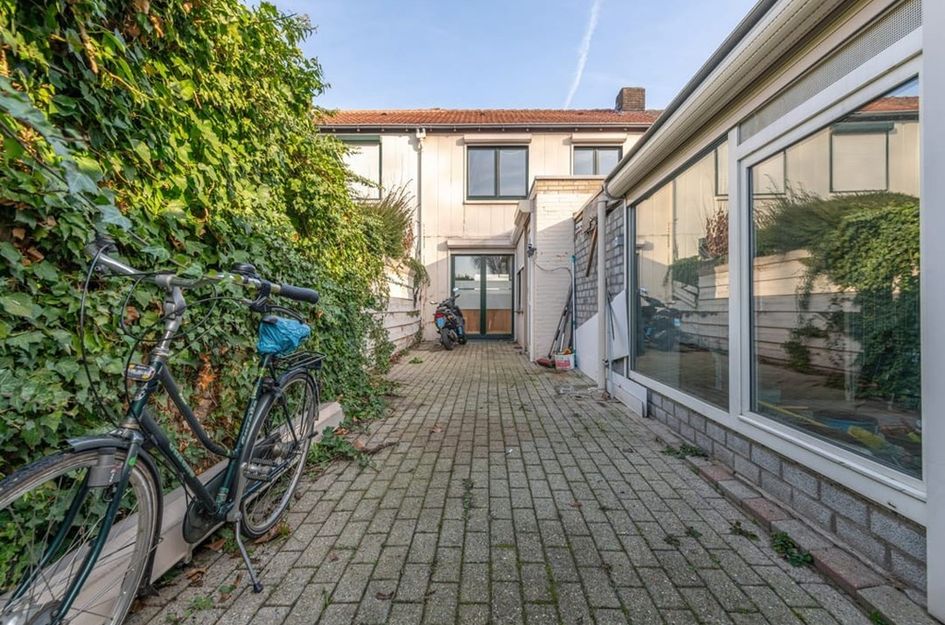 Dr. Ariënsstraat 30