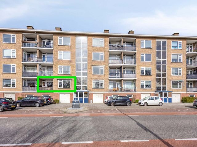 Ruysdaelstraat 100, Heemskerk