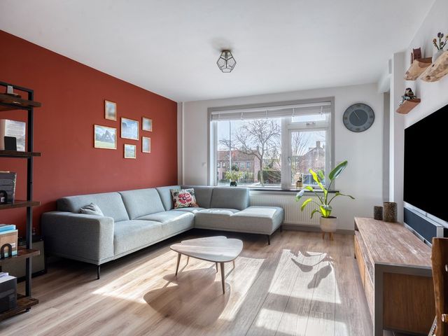 Ruysdaelstraat 100, Heemskerk