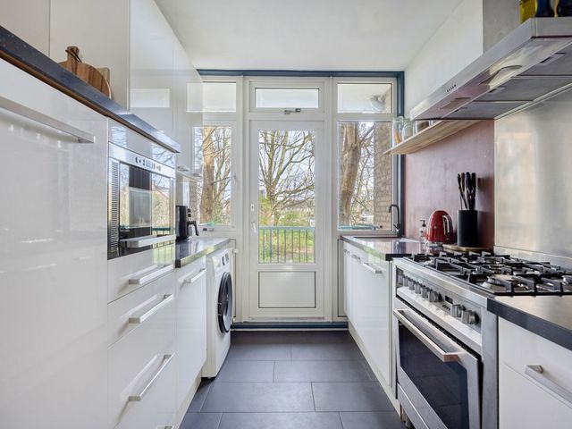 Ruysdaelstraat 100, Heemskerk