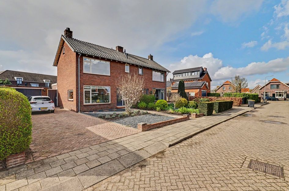 Koningin Julianastraat 4