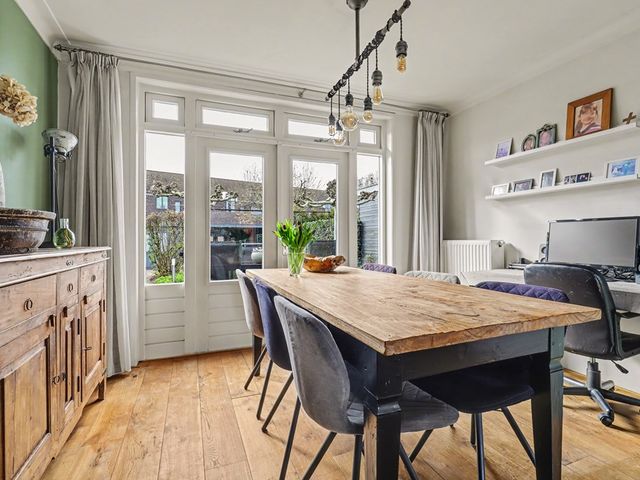 Koningin Julianastraat 4, Lienden