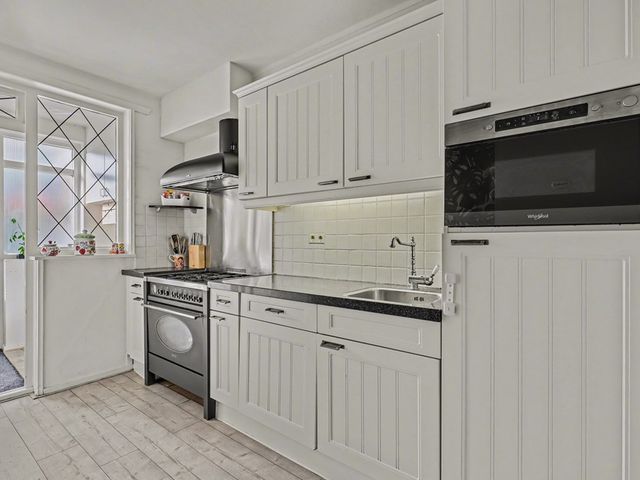 Koningin Julianastraat 4, Lienden