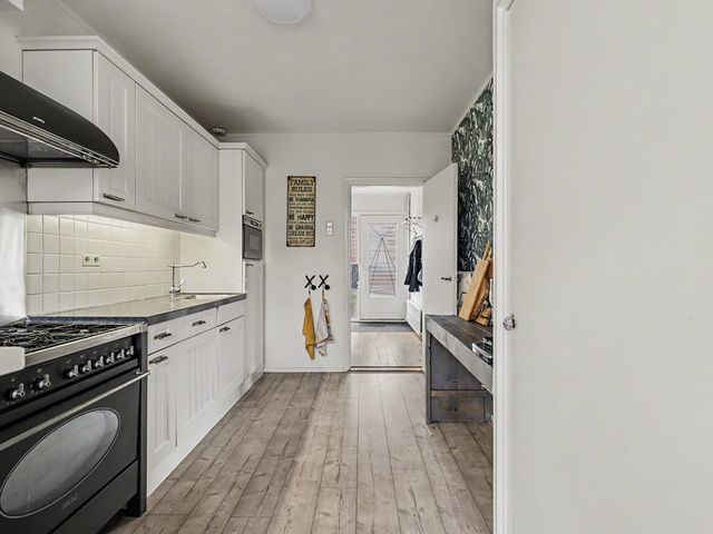 Koningin Julianastraat 4, Lienden