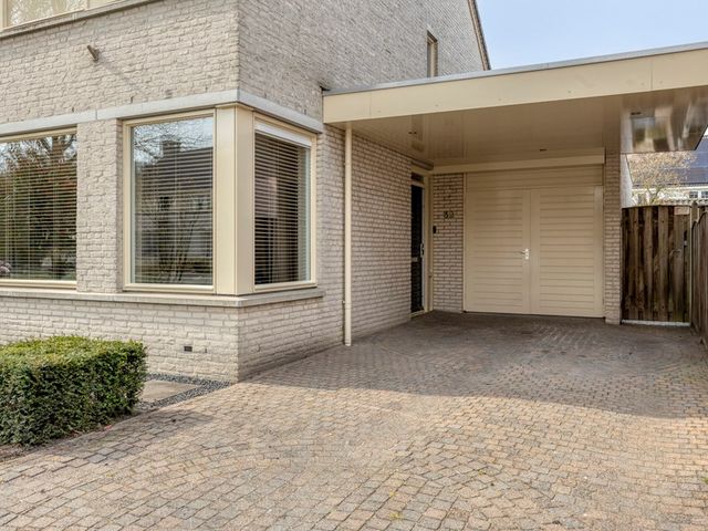 Bartokstraat 32, Schijndel