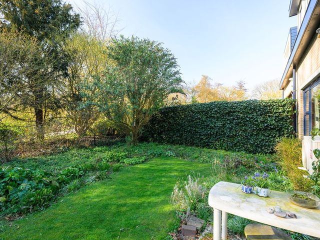 Hooikamp 108, Leidschendam