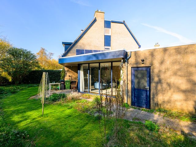 Hooikamp 108, Leidschendam