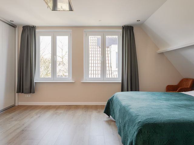 Houtduif 10, Blokker