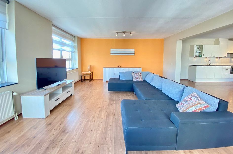 Ernest Groosmanplein 13