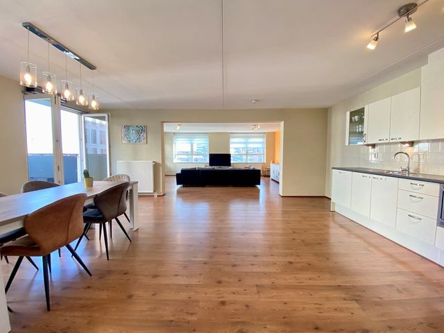 Ernest Groosmanplein 13, Rotterdam