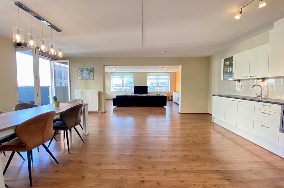 Ernest Groosmanplein 13