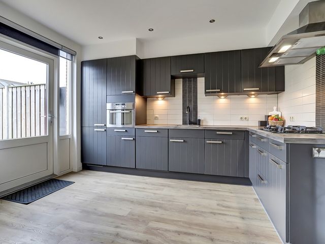 Van Rooylaan 31, Etten-Leur