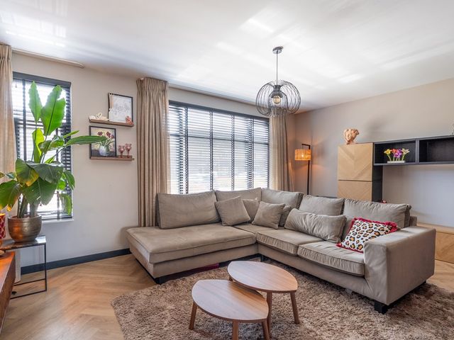 Jongsmalaan 27, Hardenberg