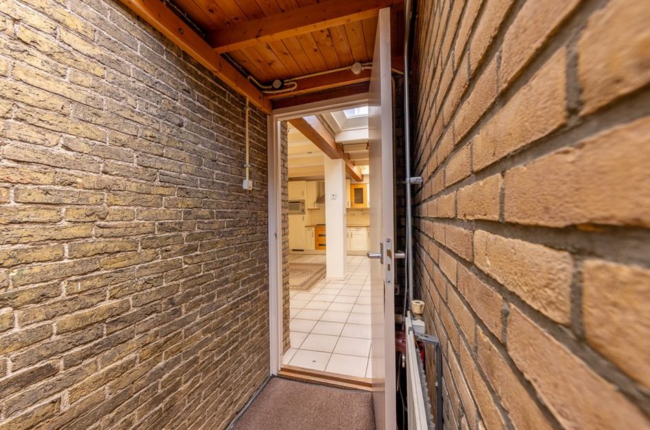 Cynthia Lenigestraat 1