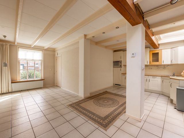 Cynthia Lenigestraat 1, Makkum