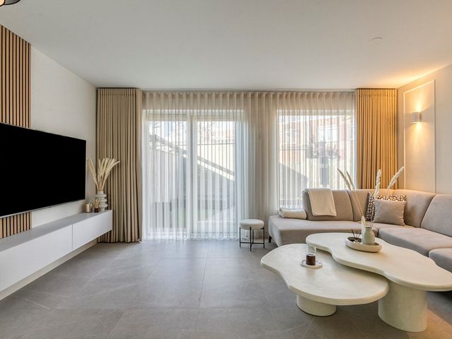 Retoricahof 11, Gorinchem