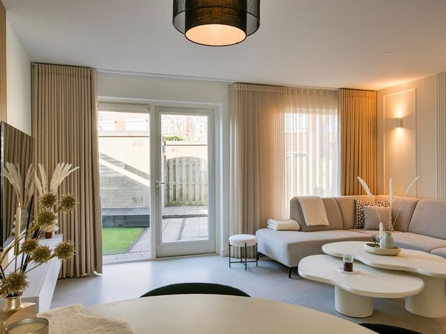 Retoricahof 11, Gorinchem