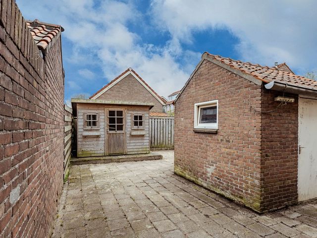 Troelstrastraat 70, Hardinxveld-Giessendam