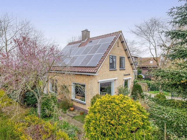 Kerkebuurt 167, Berkhout