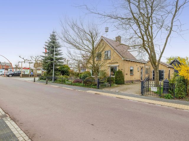 Kerkebuurt 167, Berkhout